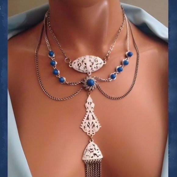 OOAK Artisan Vintage White/Blue Victorian Festoon Style Assemblage Drop Necklace - Picture 2 of 8